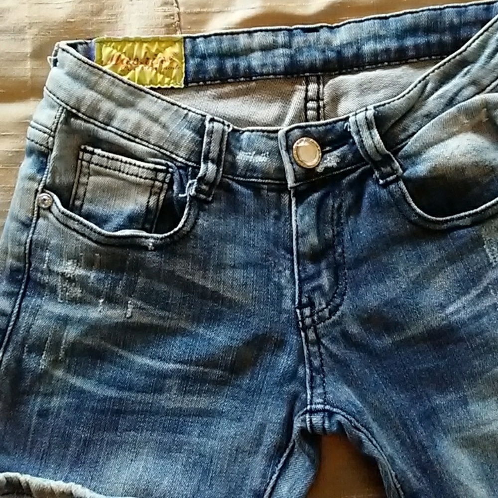 Machine Acid Washed Distressed Jeans - Picture 5 of 8